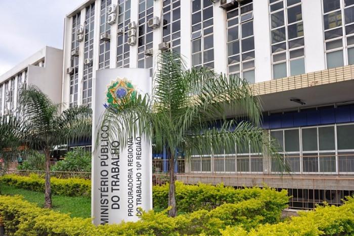 Fenae reafirma mobilização pela retomada das contratações de mais empregados na Caixa