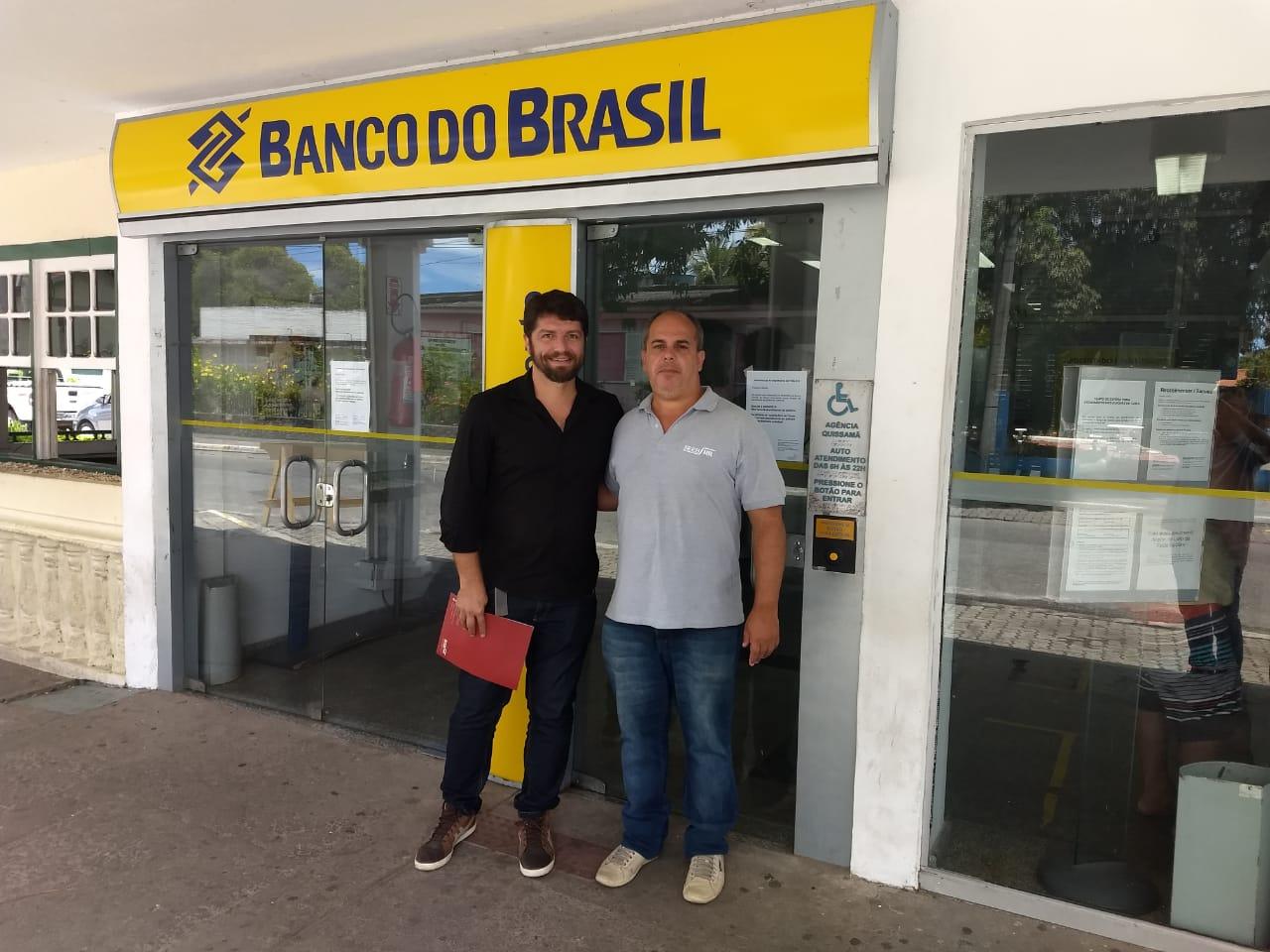 Sindicato realiza visita as agências bancárias da região com representante da Comissão de Empresa dos funcionários do Banco do Brasil