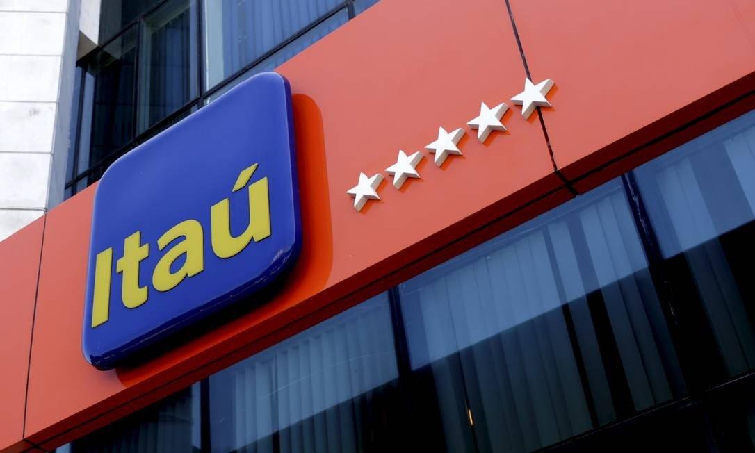 Itaú anuncia PDV no dia em que registra R$ 13,9 bi de lucro