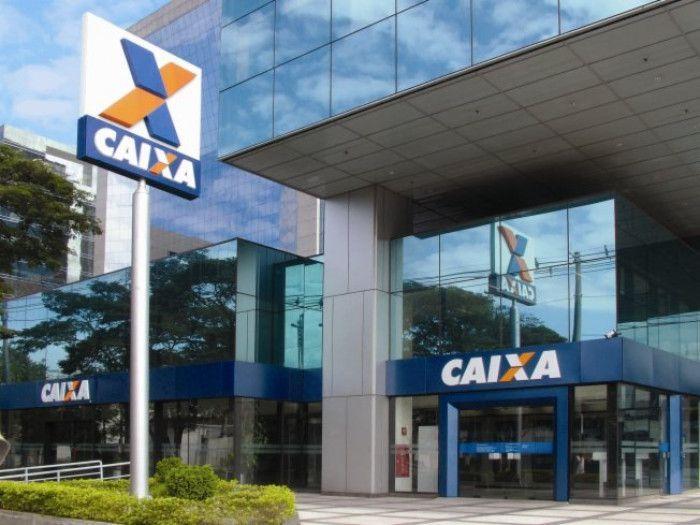 Caixa Lucra R$ 16 bi, mas encerra 1.341 postos de trabalho