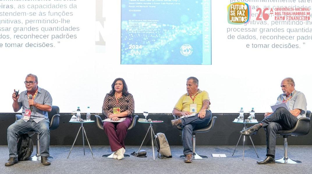 Grandes empresas de tecnologia detêm informações políticas e econômicas