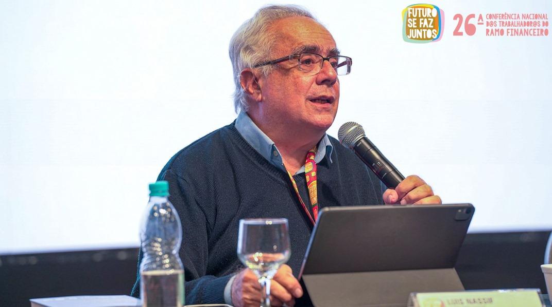 Livro sobre os impactos da Lava-Jato nos empregos é lançado na 26ª Conferência Nacional dos Bancários