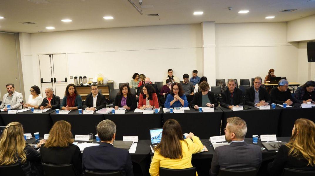 Campanha Nacional: 65% das bancárias apontam igualdade de oportunidade como prioridade